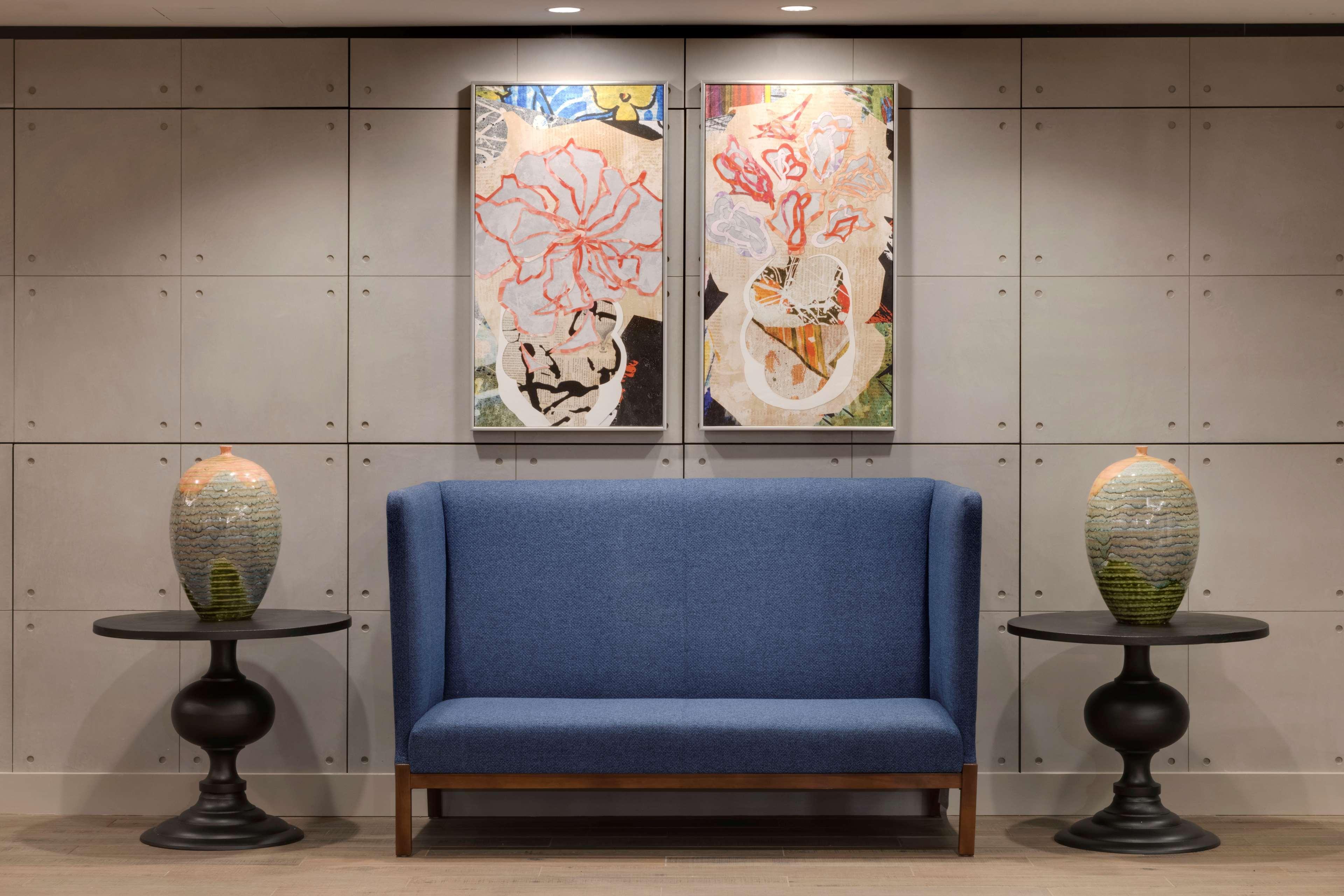 Hilton Garden Inn Haymarket Eksteriør bilde
